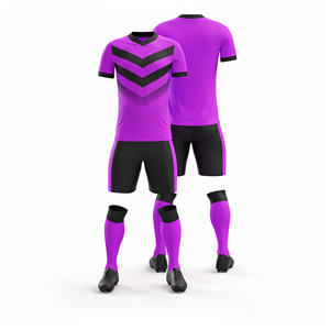 Uniformes de football en sublimation en gros |   Tailles pour hommes, femmes et jeunes |   Vêtements de sport légers à séchage rapide en gros - Product Image 3