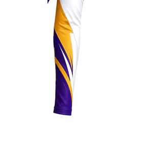 Conjunto de Uniforme Moderno para Animadoras con Gráficos Vibrantes Sublimados, Tela Resistente y Opciones de Personalización de Marca del Equipo - Product Image 6