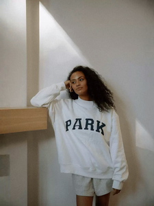 Sweat-shirt oversize pour femme, col montant, manches longues, décontracté, en polaire, avec broderie graphique, pull-over - Product Image 4