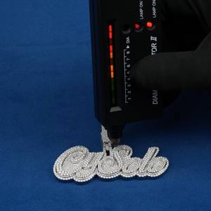 Logotipo Personalizado con Letras, Moissanita VVS, Plata 925, Joyería Hip Hop Personalizada para Hombre/Mujer, Certificado IGI, Engaste de Garra - Product Image 6