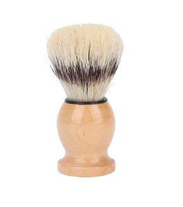 Pinceau à raser Maclura en poils de blaireau pur avec manche en corne pour la toilettage masculin - Product Image 2