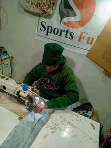 Chaqueta de Motociclista de Cuero Auténtico para Mujer, Estilo Western, Tejida, Transpirable, Hecha a Medida, de Alta Calidad - Product Image 5