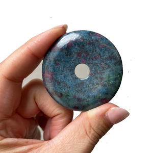 Donuts en Cristal Naturel : Rubis, Kyanite, Agate – Pierres Précieuses de Guérison et de Reiki - Product Image 4