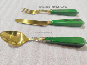 ชุดเครื่องใช้บนโต๊ะอาหาร3ชิ้นชุบทองสำหรับ4คนช้อนขัดกระจกมีดอาหารเย็นทำจากโลหะที่วางช้อนคลิปวางช้อน - Product Image 3