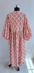 Vestido midi bohemio de algodón con estampado floral blanco y rojo, mangas abullonadas, corte holgado y cuello con lazo, vestido de verano para mujer. - Product Image 5