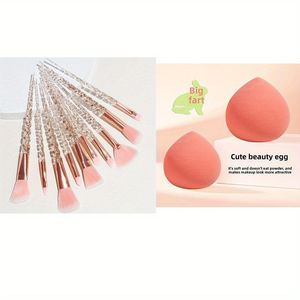 Set di 10 Pennelli da Trucco in Cristallo Rosa con Setole Morbide a Spirale e 2 Grandi Spugnette a Forma di Pesca per il Trucco Occhi - Product Image 1