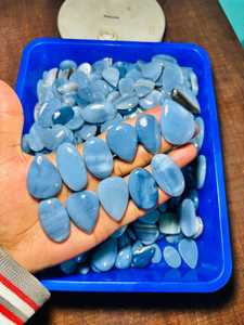 AMAN GEMS & JEWELLERY Ópalo Azul Natural Cabujón Piedras Preciosas Sueltas con Juego de Color, Sin Perforación, Pulido, de Rajastán para Fabricación de Joyas - Product Image 3