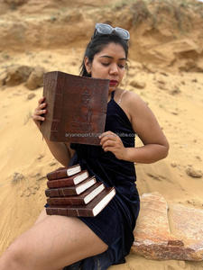 Nouveau Journal de fermeture de fil sécurisé en cuir gaufré usiné à la main véritable Boho journaux de poésie de voyage en cuir Vintage traditionnel - Product Image 4