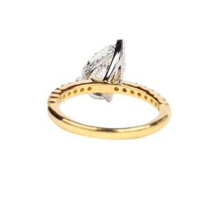Bague en or massif 10K 14K 18K avec diamants de laboratoire en forme de poire et ronds de 2 carats, clarté DEF VS VVS, certifiée IGI, demi-éternité, bague de mariage - Product Image 4