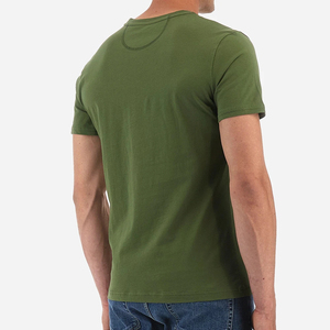 เสื้อยืดผู้ชายสีเขียวมะกอกทรงเข้ารูป ผ้าฝ้ายระบายอากาศดี แขนสั้น คอกลม ทรงเข้ารูป แฟชั่นลำลอง ใส่ได้ทุกวัน - Product Image 3