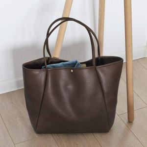 Sac à bandoulière durable avec poignées renforcées et sangle réglable pour une utilisation facile, sac à bandoulière au style simple - Product Image 3