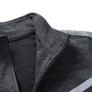 Chándal Deportivo para Hombre con Diseño Personalizado y Contraste de Color, Chándal Deportivo para Hombre de Primera Calidad al por Mayor - Product Image 3