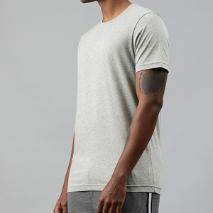 Camiseta de moda fácil de usar para hombre, camiseta personalizada con diseño impreso para venta en línea, servicio OEM personalizado - Product Image 3