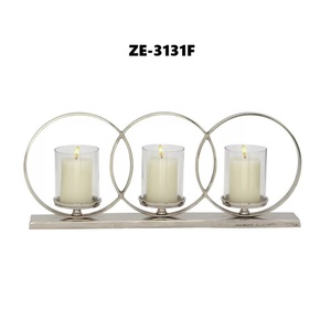 Candelabro de Aluminio Hecho a Mano, Envío Inmediato, Pedidos Hechos en India, Exportación Global de Artesanía - Product Image 2
