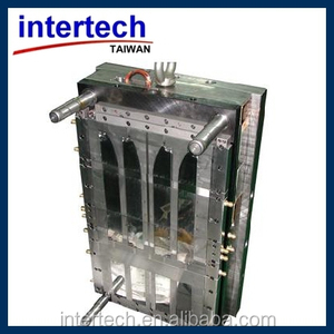 Moldes de plástico de acero alemán/japonés duraderos para piezas exteriores de automóviles Molde de alta calidad estándar RoHS - Product Image 4