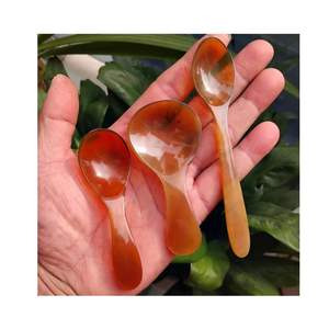 Cuillère de luxe en corne de bufflonne polie, sculptée à la main, confortable à utiliser, à prix abordable - Product Image 5