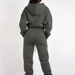 Sudadera con Capucha de Color Sólido de Primera Calidad, Pantalones Deportivos con Puños, Conjunto Deportivo Personalizado con Logotipo Bordado y Serigrafiado - Product Image 4