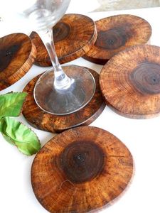 Juego de Posavasos de Madera Dura Premium Hechos a Mano por KISWAH CRAFT, Logotipo Grabado con Láser, Diseño Moderno Ecológico, Diámetro de 300 mm/350 mm - Product Image 6