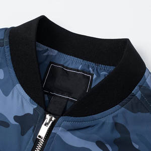 Chaqueta Bomber de Invierno con Capucha de Lona Personalizada de Alta Calidad para Hombre, Logotipo Frontal, Transpirable, Servicio OEM, Secado Rápido, Ecológica - Product Image 4