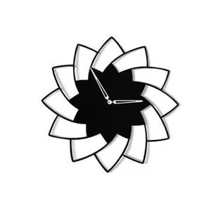 Horloge murale minimaliste moderne en métal noir, design à cadre divisé avec aiguilles dorées, mouvement à quartz silencieux pour décoration de bureau de luxe - Product Image 1