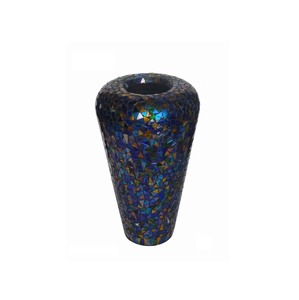 Florero de Aluminio Premium con Forma Refinada para Aplicaciones Decorativas Modernas en Interiores - Product Image 1