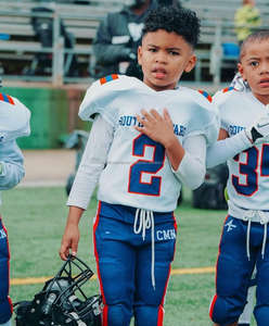 2025 camisetas de fútbol americano personalizadas para niños, colección de uniformes deportivos de alta calidad, técnicas impresas cortas bordadas en borrador - Product Image 4