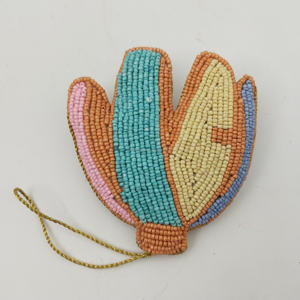 Adorno Navideño de Palmera Exótica con Cuentas para Amantes de la Decoración de Verano y Costera, Adorno Brillante Cosido a Mano para Fiestas Navideñas - Product Image 3
