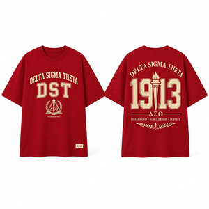 เดลต้า ซิกมา ทีต้า DST 1913 เสื้อยืดสีแดงแขนสั้นผ้าฝ้ายเจอร์ซีย์ O-Neck ลำลองผู้ชายโอเวอร์ไซส์พร้อมลายพิมพ์ - Product Image 1