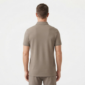 Camiseta de Punto Sólido para Hombre, Cómoda, de Manga Corta, Cuello Clásico, Informal, con Logotipo Personalizado Disponible para Venta al por Mayor - Product Image 4