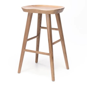 Tabouret de bar industriel intérieur/extérieur avec assise en bois et structure en teck massif pour mobilier de restaurant - Product Image 1