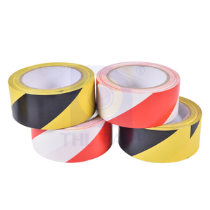 กล่องบรรจุภัณฑ์ผลิตในเวียดนาม ปรับแต่งการพิมพ์ PVC กันน้ำ ไม่มีสารกาว เทปเตือนความปลอดภัยสำหรับทำเครื่องหมายพื้น - Product Image 2