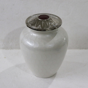 High Quality Solid Enamel Aluminium Traditional Modern Antique Adult Cremation Indian Round Human Ashes Urn - Product Image 4
