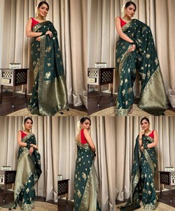 Sari de Seda Verde Esmeralda con Bordado Floral Dorado, Traje Tradicional Indio para Bodas, Estilo Banarasi, Sari Largo Hasta el Suelo para Mujer - Product Image 3