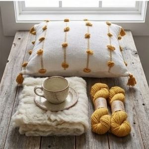 Housse de coussin carrée bohème rayée avec pompons, amovible et lavable, en lin et coton, au meilleur prix - Product Image 3