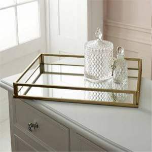 Juego de Bandejas Decorativas Hexagonales Doradas con Espejo - Organizador de Perfumes de Metal y Vidrio, Plato para Guardar Joyas, Decoración para el Hogar y Bodas - Product Image 4