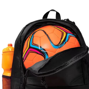 Sac à dos de sport en nylon noir avec compartiment pour ballon, capacité 30-40L pour le rangement de matériel de football - Product Image 2