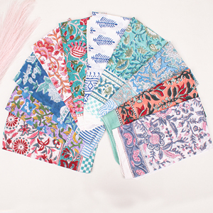 Foulard carré en coton à motifs floraux ethniques, respirant, pour le printemps et l'été, multi-usages, bandanas colorés teints naturellement - Product Image 1