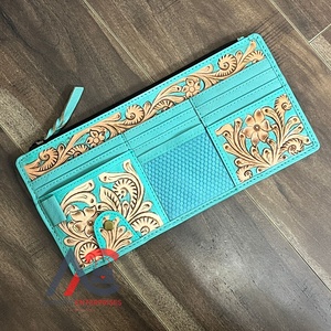 Organizador de Visera para Auto de Cuero Floral Grabado a Mano Estilo Vintage 2026, con Múltiples Ranuras para Tarjetas y Portadocumentos, Accesorios Automotrices - Product Image 1