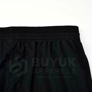 ชุดฟุตบอลสโมสร OEM เสื้อผ้าฟุตบอล โพลีเอสเตอร์ 100% ระบายอากาศได้ดี รับทำโลโก้ตามสั่ง ผลิตจำนวนมากจากโรงงานโดยตรง - Product Image 4