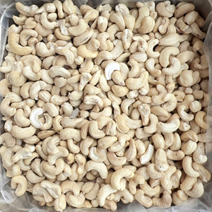 Venta al por Mayor de Nueces de Anacardo Crudas de Alta Calidad de Vietnam, WW210, WW240, W320, Exportadas a Asia y Medio Oriente - Product Image 1