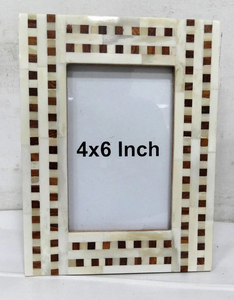 Marco de Fotos de Resina FAIZA CRAFT FC-9207 de 4x6 Pulgadas, Ecológico, con Impresión en Relieve, Mosaico Colorido en Blanco y Negro, para Mesa - Product Image 6