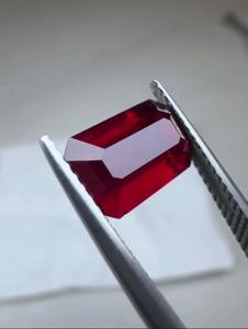 Rubis Rouge Sang de Pigeon Naturel Non Thermique, Taille Émeraude Allongée, Pur et Facetté, 3.00 CT, 10.49x6.58x4.11mm, avec GRS - Product Image 1