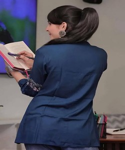 Kurti décontracté pour femme en rayonne bleue, avec broderie moderne, idéal pour le quotidien, prix de gros, vêtement ethnique - Product Image 3