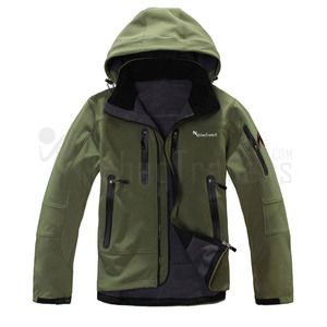 Veste polaire à capuche rouge pour homme, coupe-vent, respirante, écologique, fermeture éclair sur le devant, vêtement décontracté d'automne, coque en polyester, coupe régulière - Product Image 4