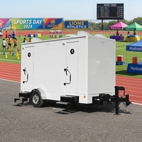 Lussuoso Rimorchio Bagno Portatile a 2 Porte e 4 Postazioni con WC, Lavandini, Illuminazione e Aria Condizionata per Eventi all'Aperto