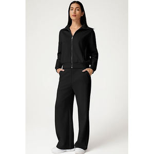 Ensemble de survêtement pour femme en nylon et élasthanne, construction à coutures plates, veste à col montant, leggings taille haute, ensemble technique - Product Image 4