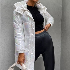 Manteau matelassé de haute qualité, vente en gros, mode chaude, blanc, doudoune d'hiver, coupe-vent, court dames, manteau rembourré brillant - Product Image 3