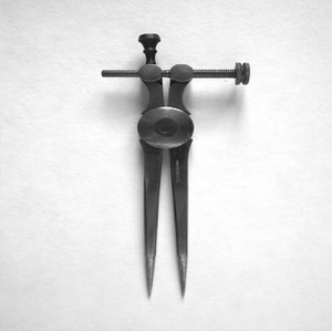 Divisor deslizante proporcional de latón macizo para artistas, herramienta de dibujo de patrones rectos, disponible a precios de mayoreo - Product Image 2