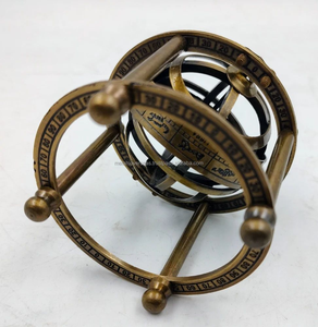Esfera Armilar de Latón Antiguo, Astrolabio Marítimo Náutico Coleccionable, Globo de la Más Alta Calidad con Soporte de Metal Elegante - Product Image 3