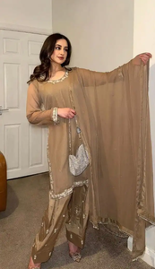 Salwar Kameez Tradicional de Georgette Sintética para Mujer - Ropa para Bodas y Fiestas, Protección Solar y Absorción de Humedad para Todas las Estaciones - Product Image 2